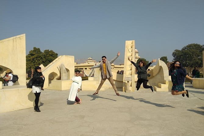 2 Day Jaipur Tour for First-Time Visitors - Ramgarhmode factory stop: how to enjoy it without losing your day