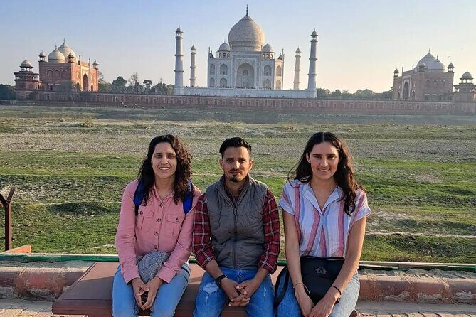 3-Day Private Golden Triangle Tour to Agra &Jaipur from New Delhi - Jaipur Day 3: Jaipur Views, City Palace, and Jantar Mantar