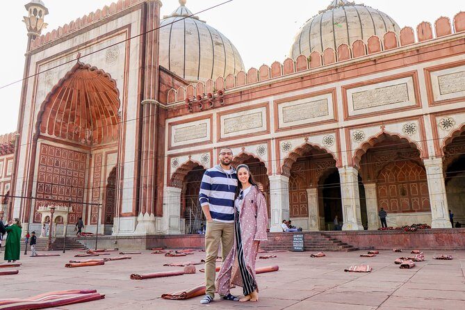 3-hour Old Delhi Heritage Walking tour with Rickshaw Ride - Dariba Kalan jewelry lane and Kinari Bazaar wedding market