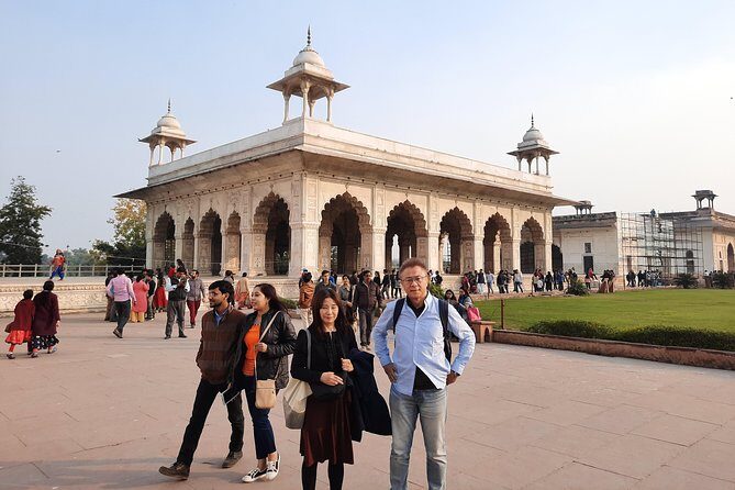 3-hour Old Delhi Heritage Walking tour with Rickshaw Ride - Naughara nine-houses havelis lane and the Jain temple calm break