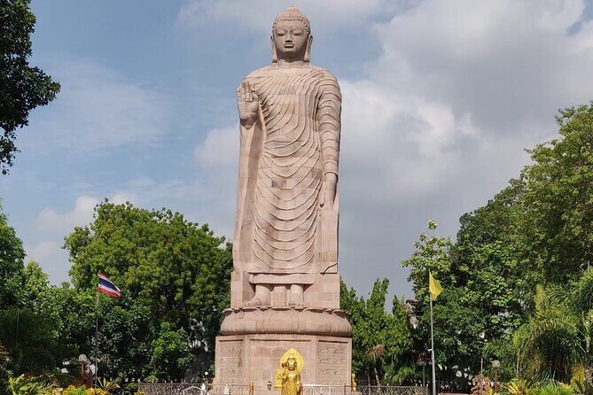 3 Hour Walking Tour of Buddhism in Sarnath - Mulagandhakuti Vihara: a 1931 Sri Lankan Mahabodhi Society temple stop
