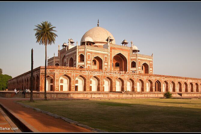 4 Days Golden Triangle Tour - Day 1 in Delhi: Jama Masjid to Qutub Minar, Then Off to Agra