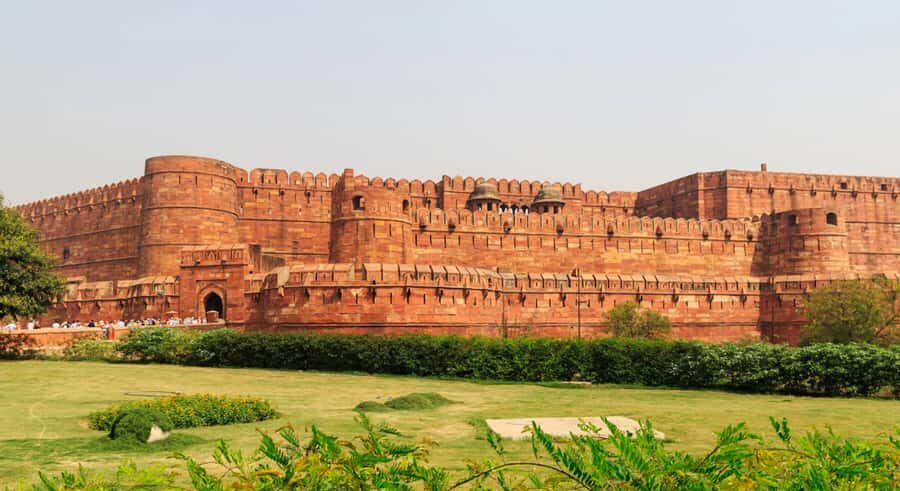 Agra: Premier Tour of Taj Mahal & Agra Fort All Inclusive - Price and value: how $10 can make sense, and where extra costs appear