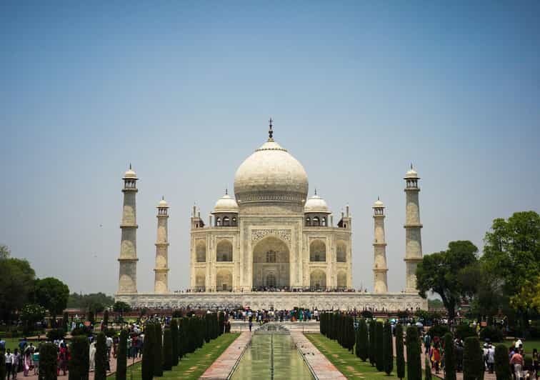 Agra: Skip-the-Line Fast Entry Ticket to the Taj Mahal - Skip the Line and Get to the Main Event in Agra