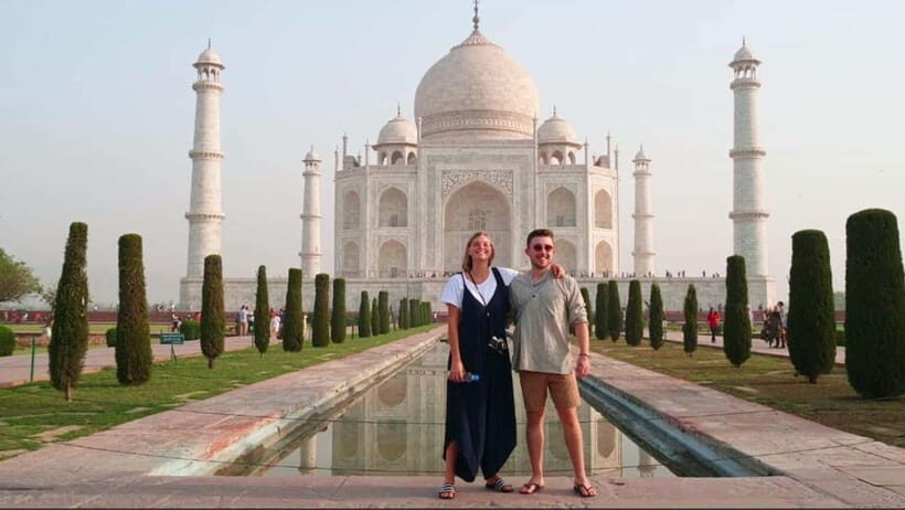 Agra: Skip-the-Line Private Tour of Taj Mahal & Agra Fort - Private transport in Agra: pickups that save your morning