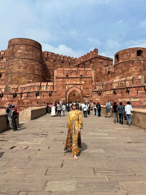 Agra: Skip-the-Line Taj Mahal & Agra Fort Private Tour - Agra Fort: Mughal power after the capital shifted