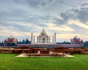 Agra: Skip-The-Line Taj Mahal & Agra Private Tour By Car - Getting In: Private Pickup, Car Types, and Skip-The-Line Entry