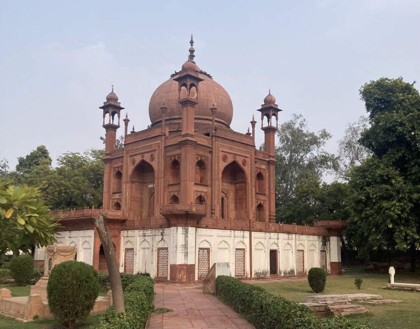Agra: Skip-The-Line Taj Mahal & Agra Private Tour By Car - Taj Mahal at Your Pace: Sunrise Option, Photo Help, and Key Stories