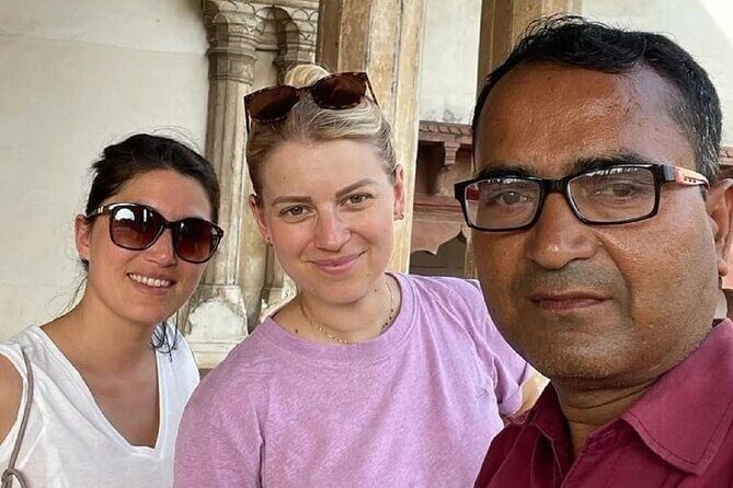 Agra: Skip the Line Taj Mahal and Agra Fort Private Tour - Agra Fort: the red sandstone stop that adds context