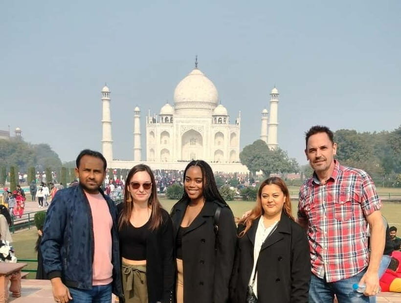 Agra: Taj Mahal, Agra Fort & Baby Taj Guided Day Tour - DoubleTree by Hilton breakfast: a real start before crowds