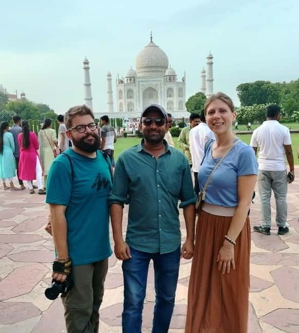 Agra: Taj Mahal, Agra Fort & Baby Taj Guided Day Tour - Price and what’s actually included (entrance fees and the Hilton breakfast)