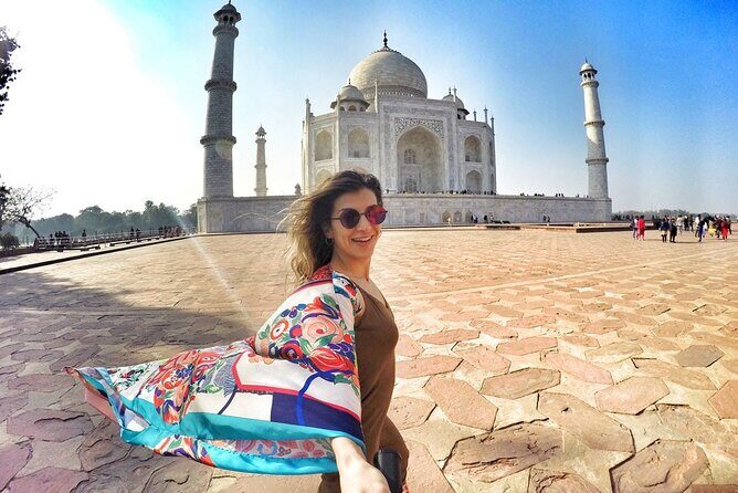Agra: Taj Mahal and Mausoleum Guided Tour with Skip-the-Line - Optional Agra Fort: A Useful Add-On If You Have the Time