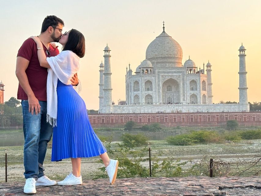 Agra: Taj Mahal and Mausoleum Guided Tour with Skip-the-Line - Should You Book This Skip-the-Line Taj Mahal Tour?