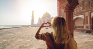 Agra: Taj Mahal Skip-The-Line, Agra Fort & Baby Taj Tour - Agra Fort walls and viewpoints: why this hour matters