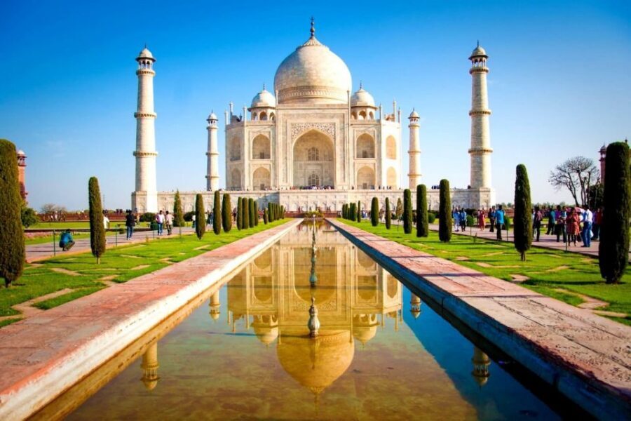 Agra: Taj Mahal with Mausoleum Skip-the-Line tickets & guide - Guides Matter More Than You Think: Examples From Real Visits
