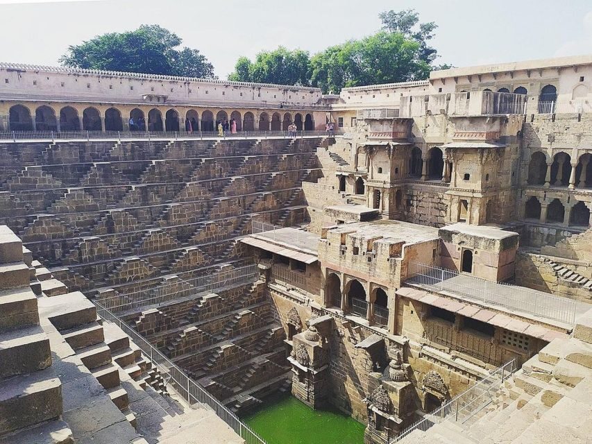 Agra to/from Jaipur with Chandboari Stepwell & Sikri Visits - Who Should Book This Agra ↔ Jaipur Transfer Tour