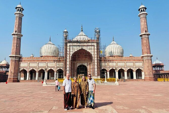 All Inclusive Full Day Old and New Delhi Tour with Entrance - Comfort and logistics: the real “all inclusive” part