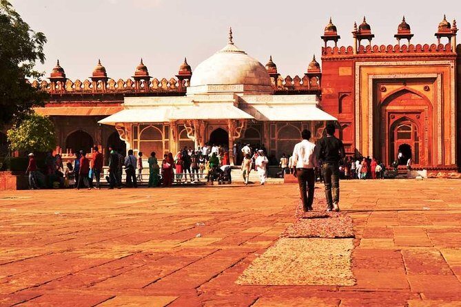 All-Inclusive Private Sunrise Taj Mahal & Agra City Tour - Agra handicrafts stop: optional browsing, real decision-making