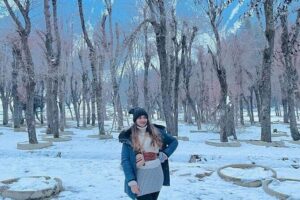 Amazing Kashmir Tour - 03 Nights & 04 Days - Mughal Gardens and Srinagar local time: a smart stop that breaks up the travel