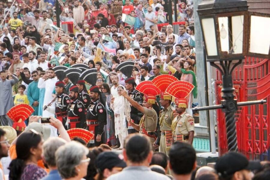 Amritsar: Small Group Sightseeing Tour with Wagah Border - Practical tips for a smoother day