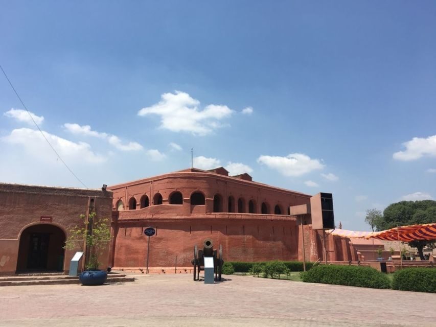 Amritsar: Small Group Sightseeing Tour with Wagah Border - Should you book this Amritsar tour?