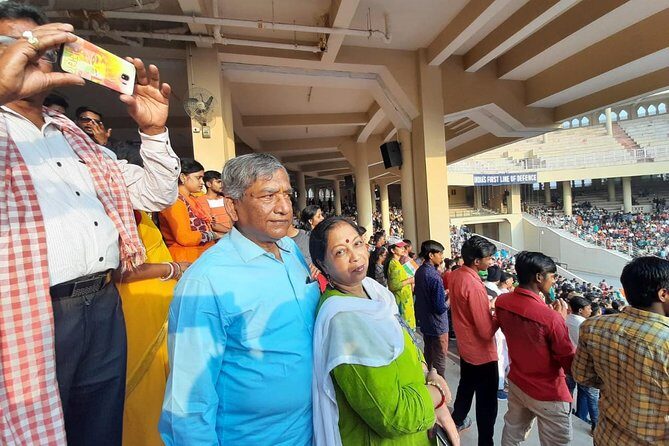 Amritsar Wagah Border Flag Ceremony. - Timing, comfort, and what to pack for a long evening