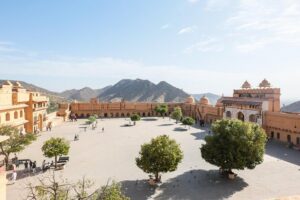 Award-Winning 3-Day Private Golden Triangle Tour of India - Day 1 in Delhi: Tomb, minaret, lotus, and Lutyens-era landmarks