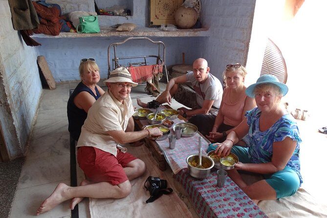 Bishnoi Village Safari - A half-day private loop that starts at your hotel