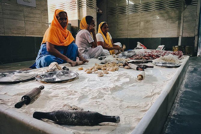 Chandni Chowk Delhi Food Tour with 15+ Tastings - Why this Old Delhi food tour feels worth the effort