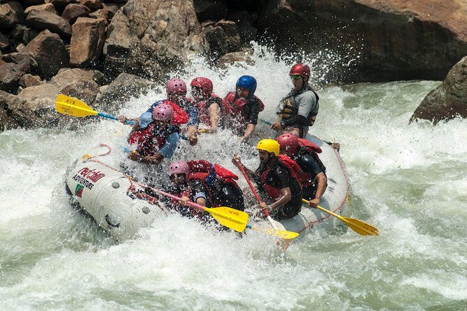 Day Rafting in Rishikesh - 26km - Quick Hits