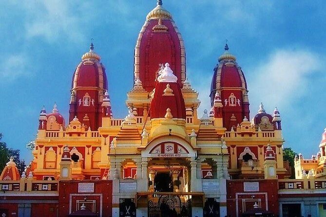 Day Trip to Mathura, Vrindavan with The Taj Mahal, Agra from Delhi - Vrindavan: temples, rituals, and the option to join Shringar Aarti