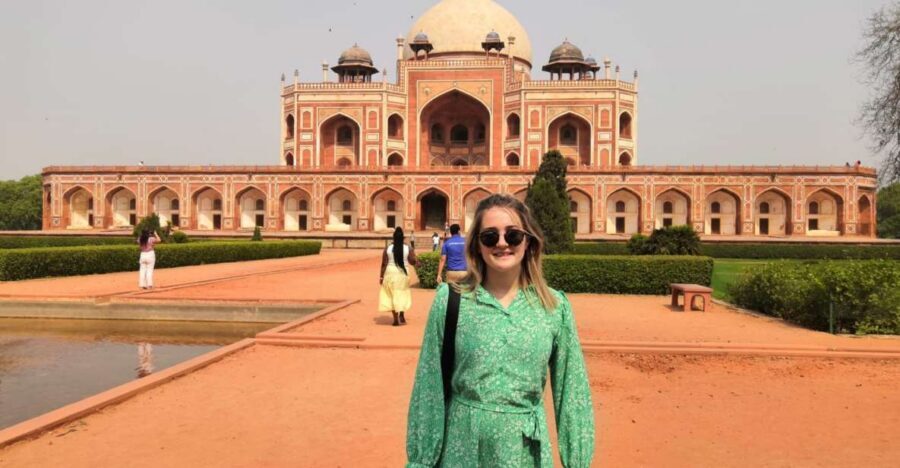 Delhi: 2-Day Delhi & Taj Mahal Tour by Car - The evening transfer to Agra: 3.5 hours that changes your whole trip