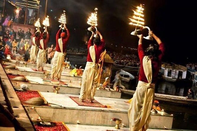 Delhi Agra Jaipur & Varanasi Tour – Taj Mahal & Ganga Aarti - Jaipur arrival and the Amber Fort plus Jal Mahal combo