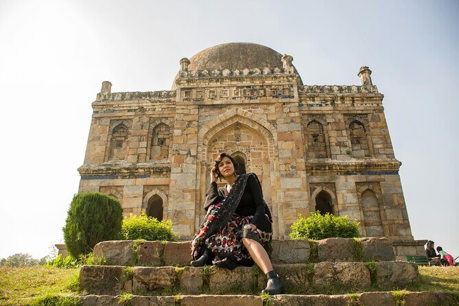 Delhi: Old and New Delhi Guided Full or Half-Day Tour - Red Fort From Outside: A Photo Stop That Keeps Time Moving