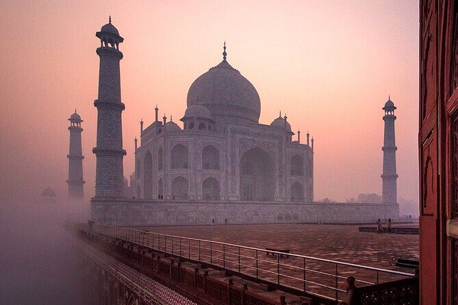 Delhi: Taj Mahal Sunrise & Agra Private Day Tour With Transfers - Door-to-door Delhi transfers in an air-conditioned car