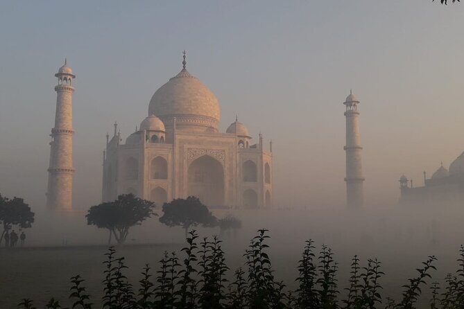Delhi: Taj Mahal Sunrise & Agra Private Day Tour With Transfers - Taj Mahal at sunrise: what your 2-hour visit feels like