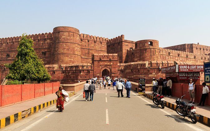 Delhi to Agra Taj Mahal Private Day Trip by Superfast Train - Price and Value: Why $170 Can Make Sense for a One-Day Sprint