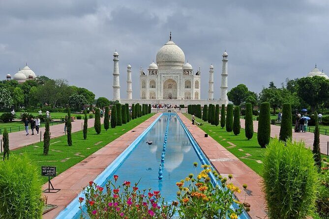 Exclusive Sunrise Taj Mahal Excursion from Delhi all Inclusive - The private AC ride: comfort that actually helps