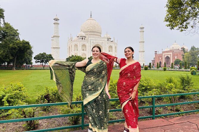 From Agra - Taj Mahal, Agra Fort and More - How the customization works (1 to 4 attractions) and best timing