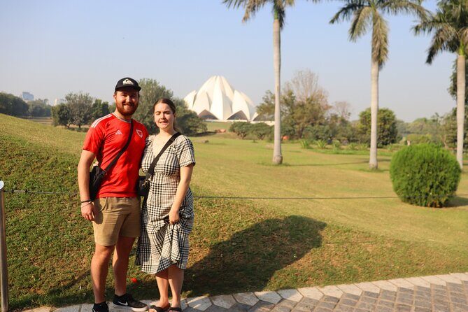 From Delhi : 6 Days Delhi, Jaipur, Agra & Ranthambore By Car - Chandni Chowk to Jama Masjid: markets plus one of India’s biggest mosques