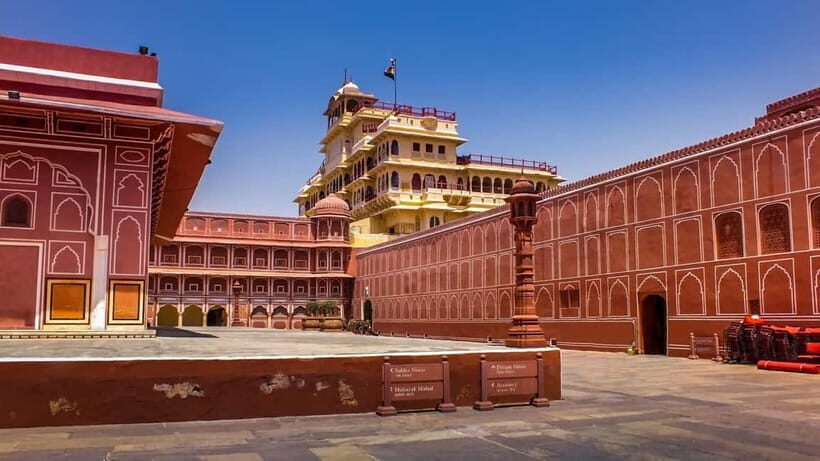 From Delhi: Private Full-Day Jaipur Highlights Tour - Galta Ji Monkey Temple and Sun Temple: the payoff at the end of the route