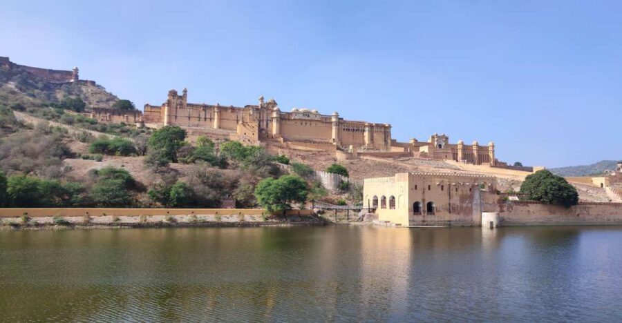 From Delhi: Private Jaipur & Amber Fort Guided Tour by Car - Jantar Mantar: the UNESCO observatory that feels like math with purpose