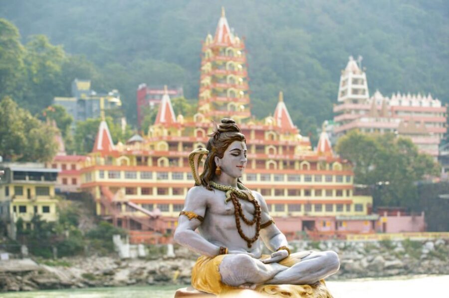 From Delhi: Rishikesh and Haridwar Day Trip - Rishikesh: Ram Jhula, temples, and the Beatles Ashram