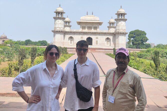 From Delhi: Same Day Taj Mahal, Agra Tour By Car with Option - Courtyard by Marriott Lunch/Breakfast: A Real Break Between Monuments