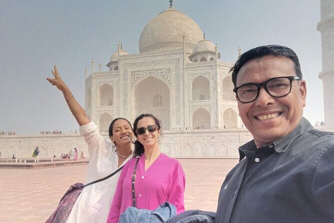 From Delhi: Sunrise Taj Mahal-Agra Fort Skip The Line Guided Tour - Sunrise pickup and the drive from New Delhi