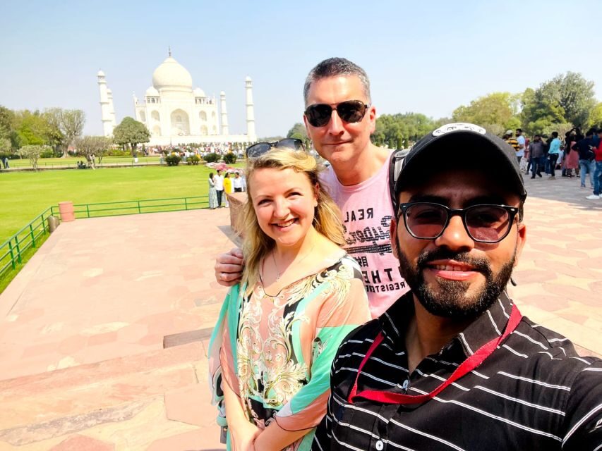 From Delhi: Taj Mahal and Agra Day Tour by Super-fast Train - Pickup and drop-off across Delhi/NCR (and why it matters)