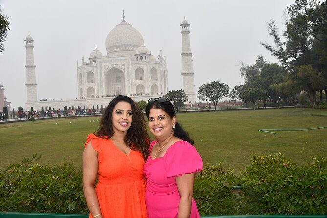 From Delhi : Taj Mahal Sunrise & Agra Car Tour with 5<em> Breakfast – The Guide Experience: Flexibility, Clear Explanations, and Even Photo Help’ /><br />
This tour is private, and that changes the tone of the day right away. Instead of fighting for attention in a crowd, you can ask questions as you go and adjust your pace at each monument based on what you want out of the visit.</p>
<p><p>A real standout from the feedback is the guide quality. One guide named Aasheesh is highlighted as engaging and easy to understand, and he’s specifically praised for being flexible when timing shifted at the last minute. Another positive point that shows up is how guides can help you with the visit as a photo moment too, with one review calling out a guide who was a strong photographer and helped make the experience fun, not just informational.</p>
</p>
<p><p>If you care about learning as you travel, this is exactly the kind of tour setup that keeps things moving in a good way. You’re not left guessing what to look for. You’re also not rushed by group timing.</p>
</p>
<h2 id="included-extras-that-actually-matter-on-a-long-day">Included Extras That Actually Matter on a Long Day</h2>
<p><img src=