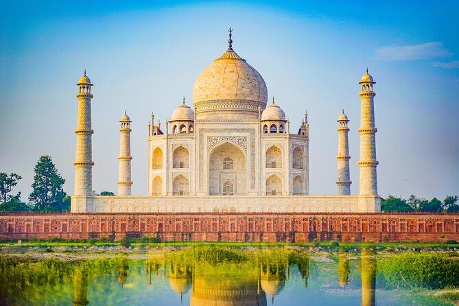 From Delhi: Taj Mahal Sunrise and Agra Fort Private Tour - How the early-morning Taj Mahal visit feels in real life