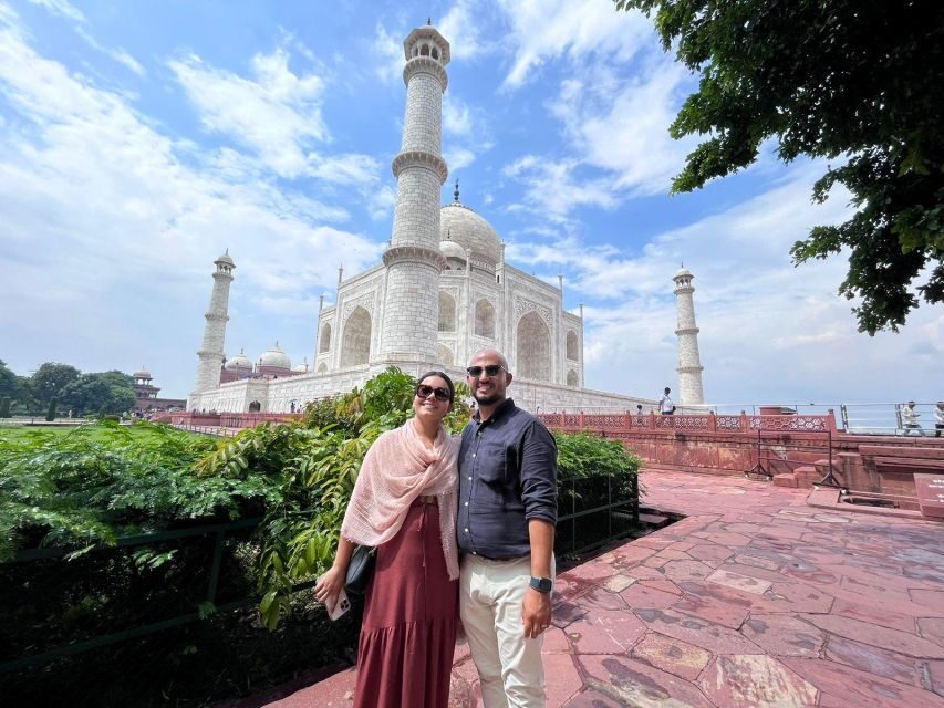 From Delhi: Taj Mahal Sunrise, Baby Taj & Agra Fort Day Tour - Timing Rules and Winter Fog: How to Stay Flexible