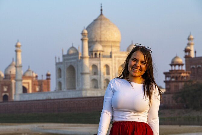 From Delhi: Taj Mahal Sunrise Tour with Elephant SOS Center - Quick hits before you go